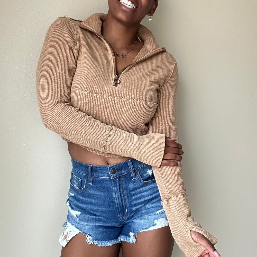 We The Free Midnight Half Zip Sweater Size Small in Tobacco